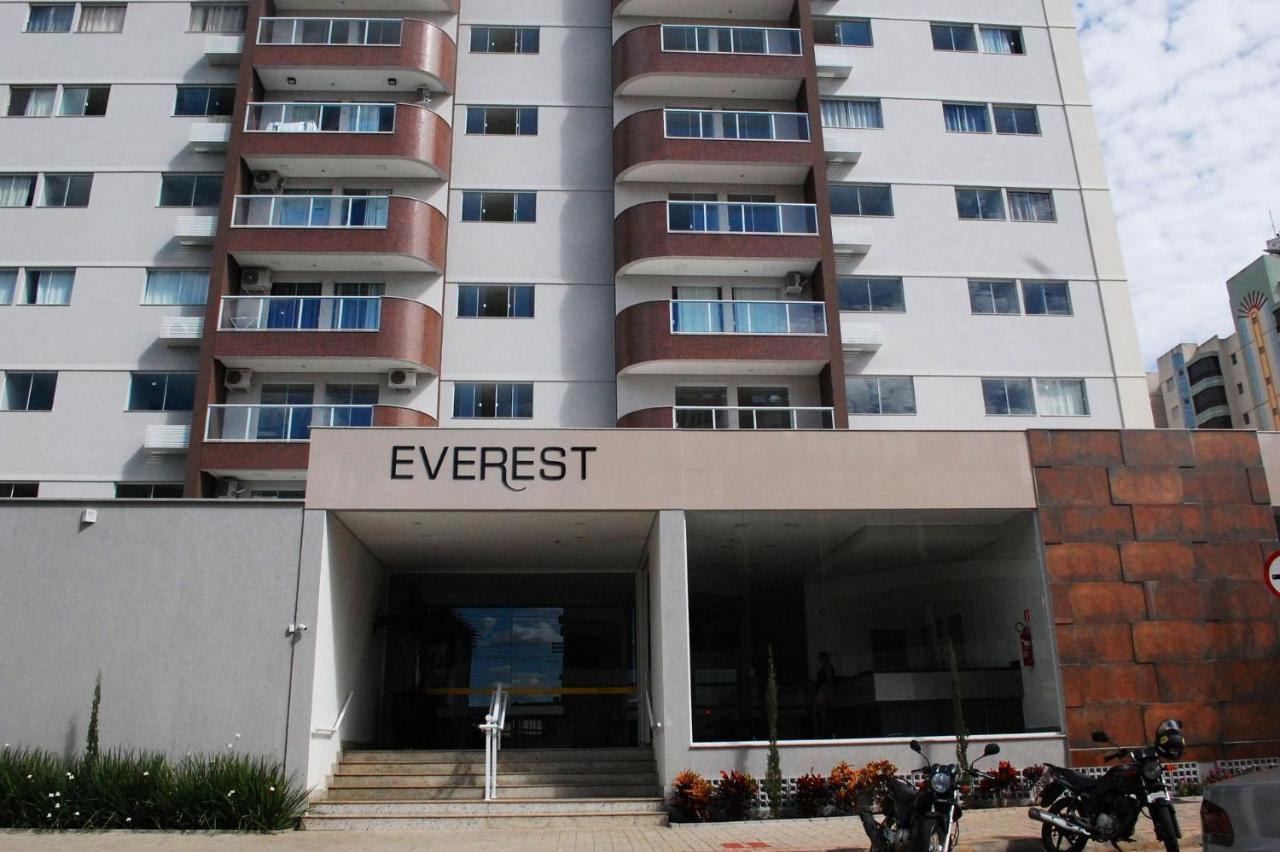 Everest Flat Service Caldas Novas Eksteriør billede